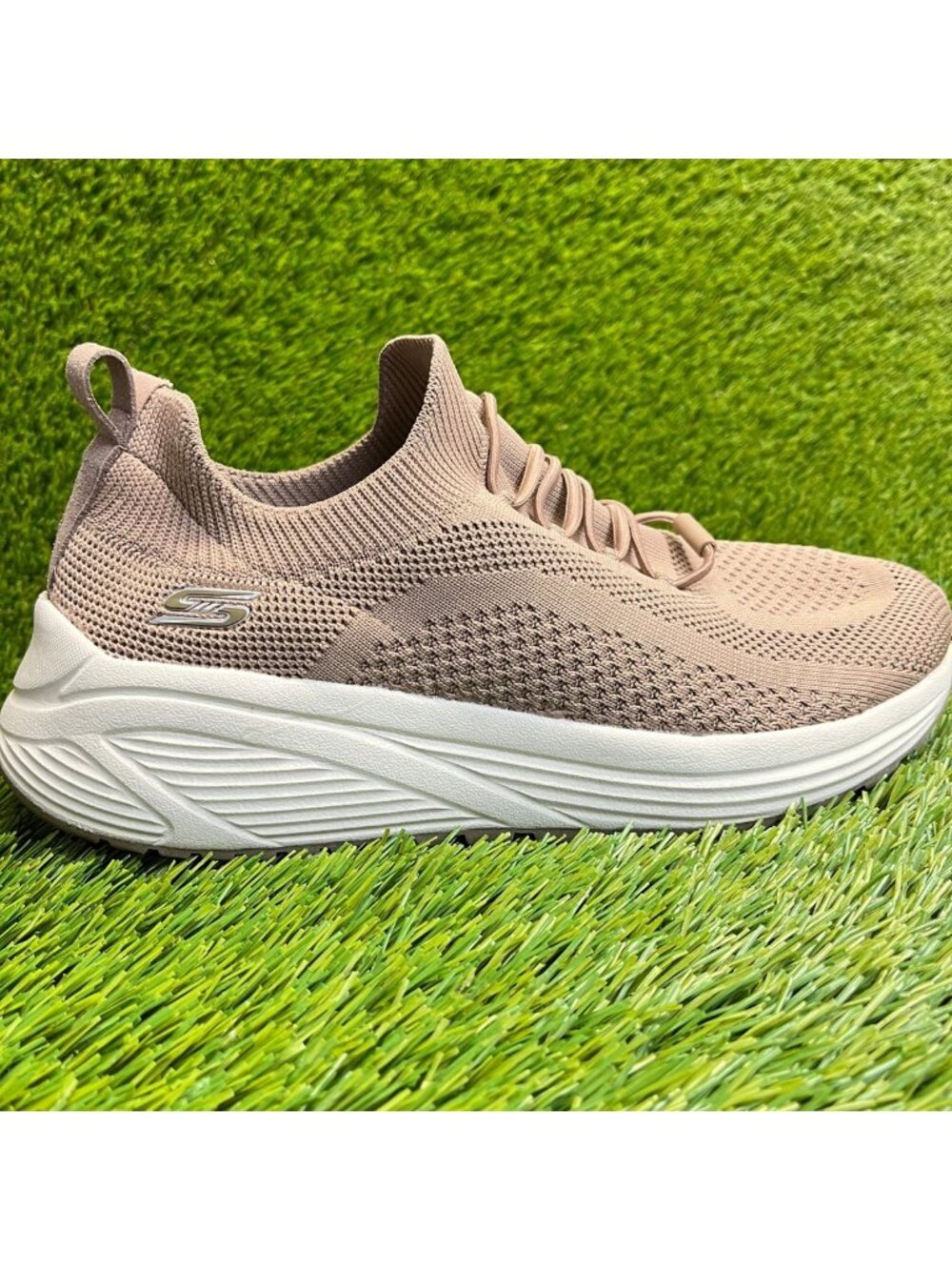 Skechers BOBS Sport Sparrow 2.0 Womens Size 10 Clay Brown Running Shoes Sneakers
